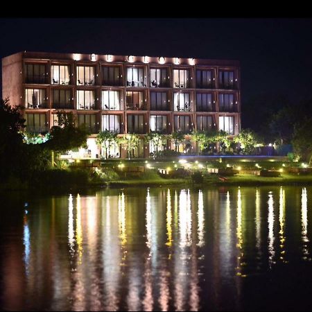 The Glory River Kwai Hotel Kanchanaburi Exterior photo