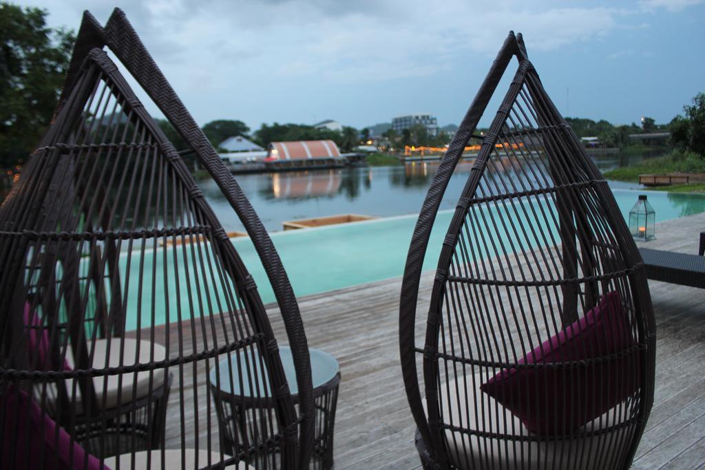 The Glory River Kwai Hotel Kanchanaburi Exterior photo