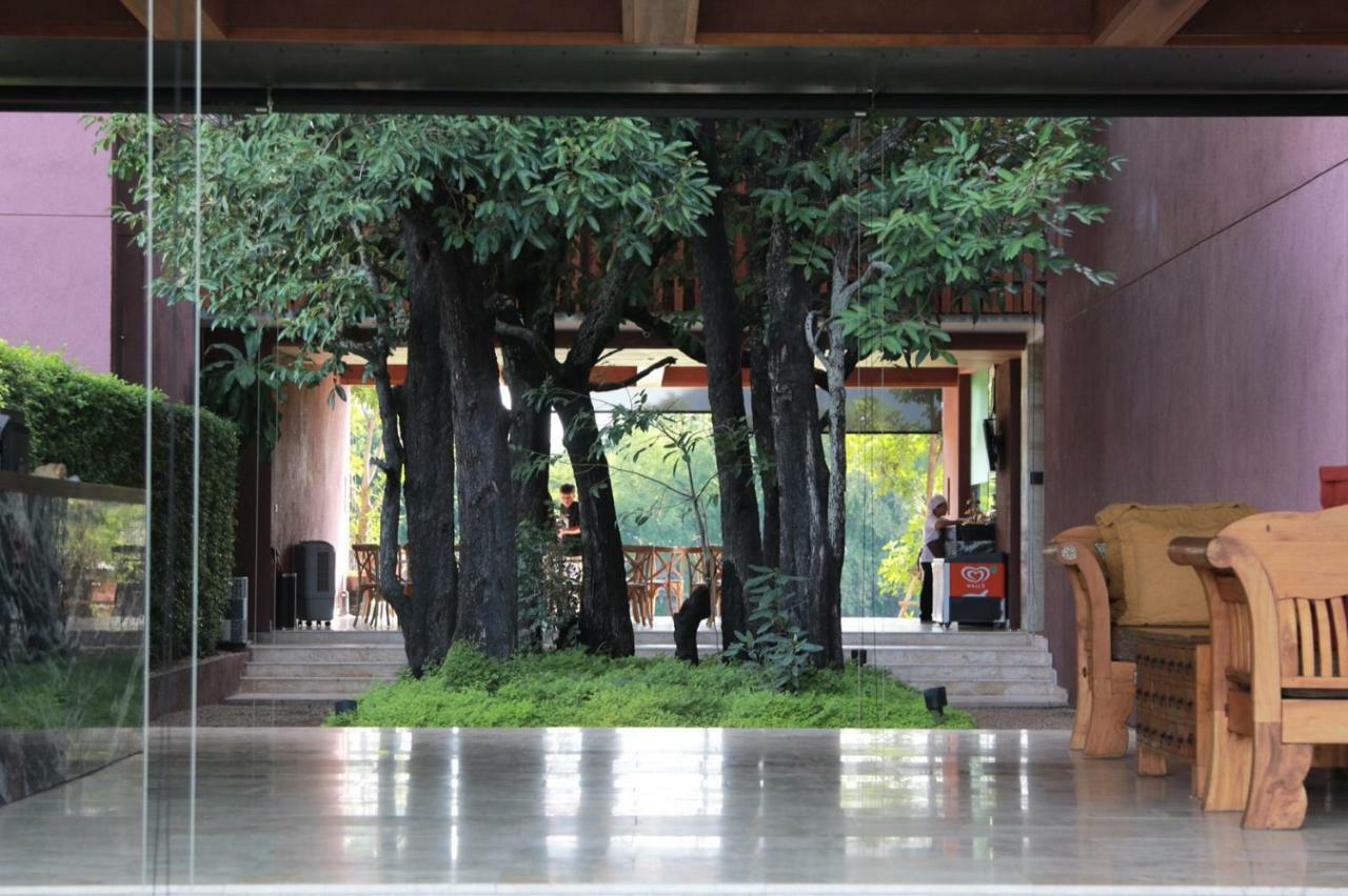 The Glory River Kwai Hotel Kanchanaburi Exterior photo