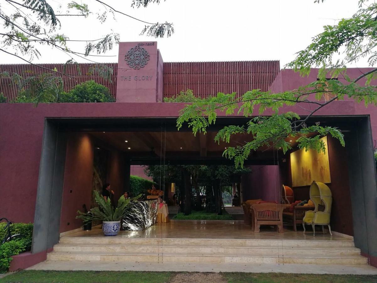 The Glory River Kwai Hotel Kanchanaburi Exterior photo
