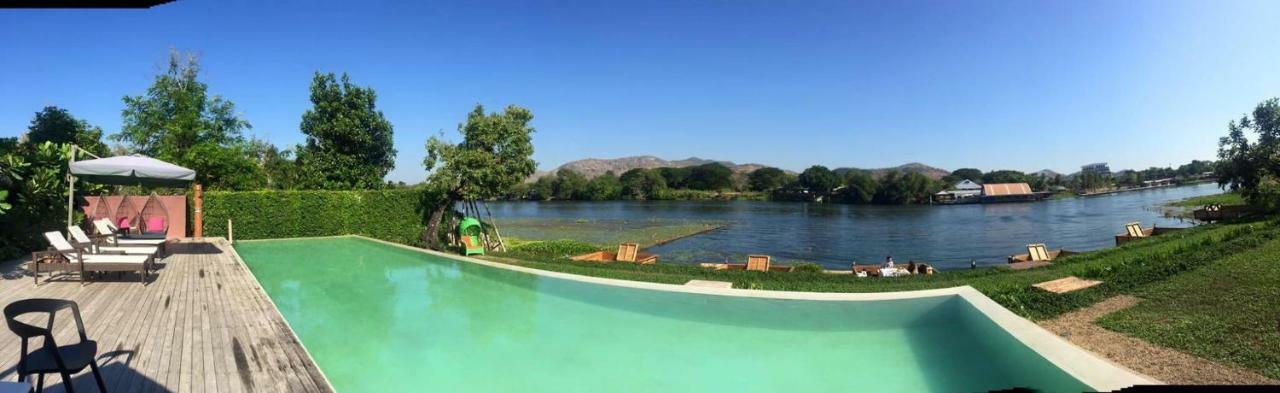 The Glory River Kwai Hotel Kanchanaburi Exterior photo